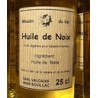 Huile de noix verre