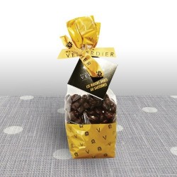 Raisins dores au Sauterne enrobes de Chocolat